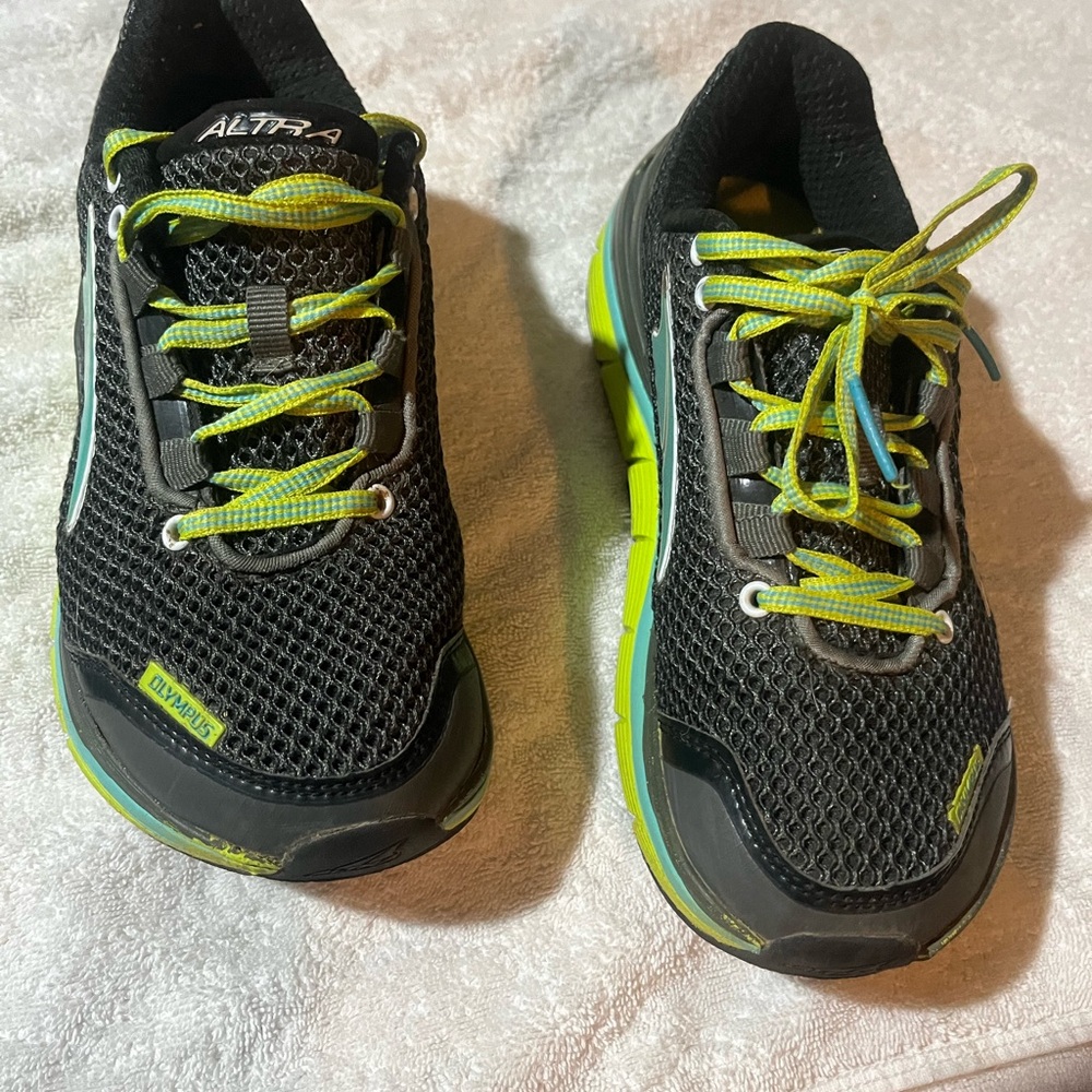 Altra Black and Lime Women's Sneakers